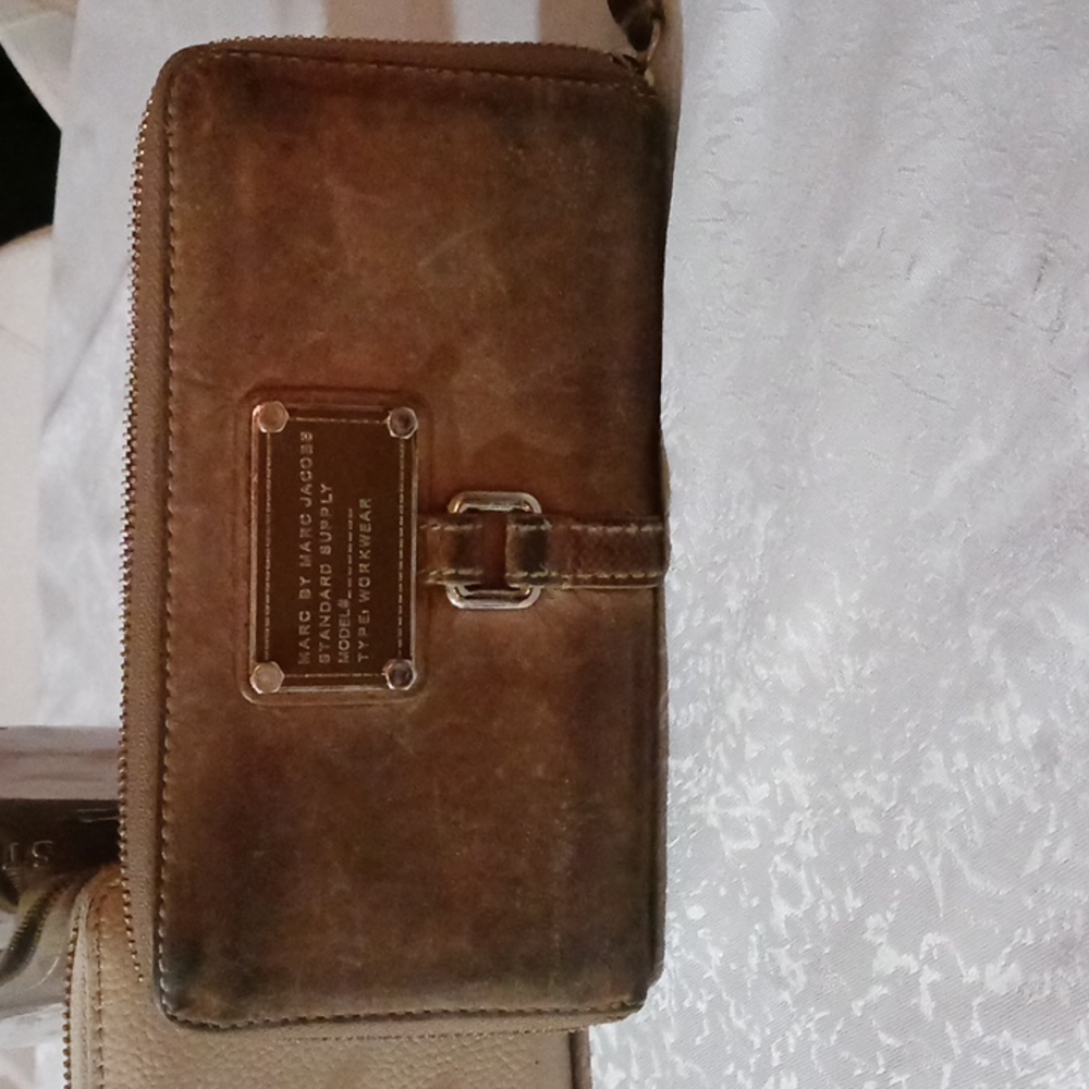 Marc Jacob's wallet